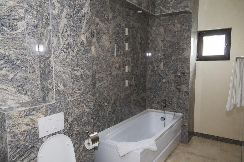 Hotel Pik Elegance à Ploieşti Chambre photo